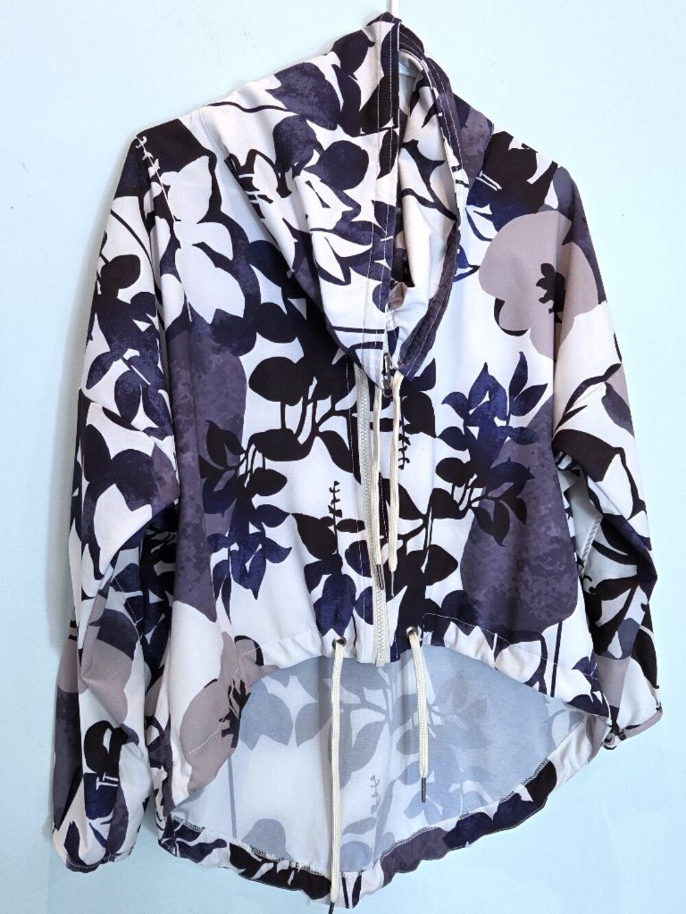 925Fit Purple & Beige Floral Cowl Neck Zip Cropped Jacket Size XS/S